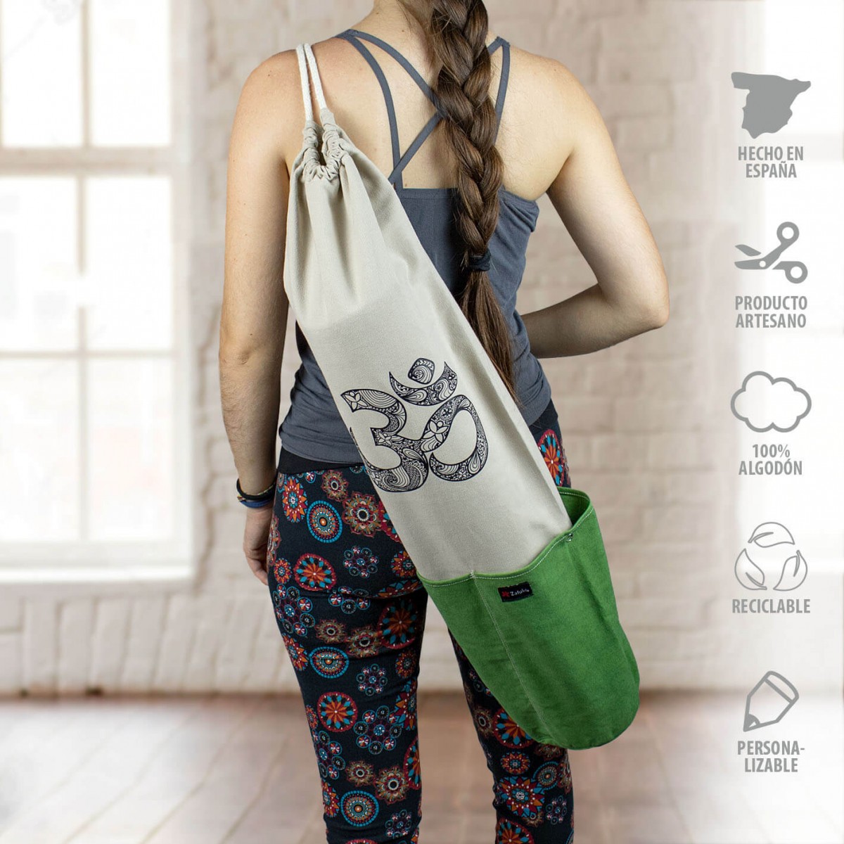 bolsa mochila para yoga BAGGU OM, con bolsillos color verde